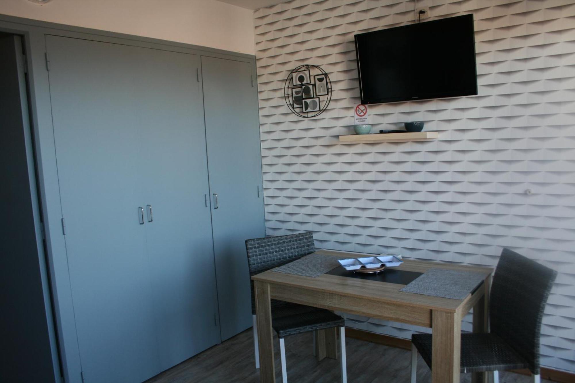 Charmant Studio 20 M De La Plage กาเนต์-อ็อง-รูสซียง ภายนอก รูปภาพ