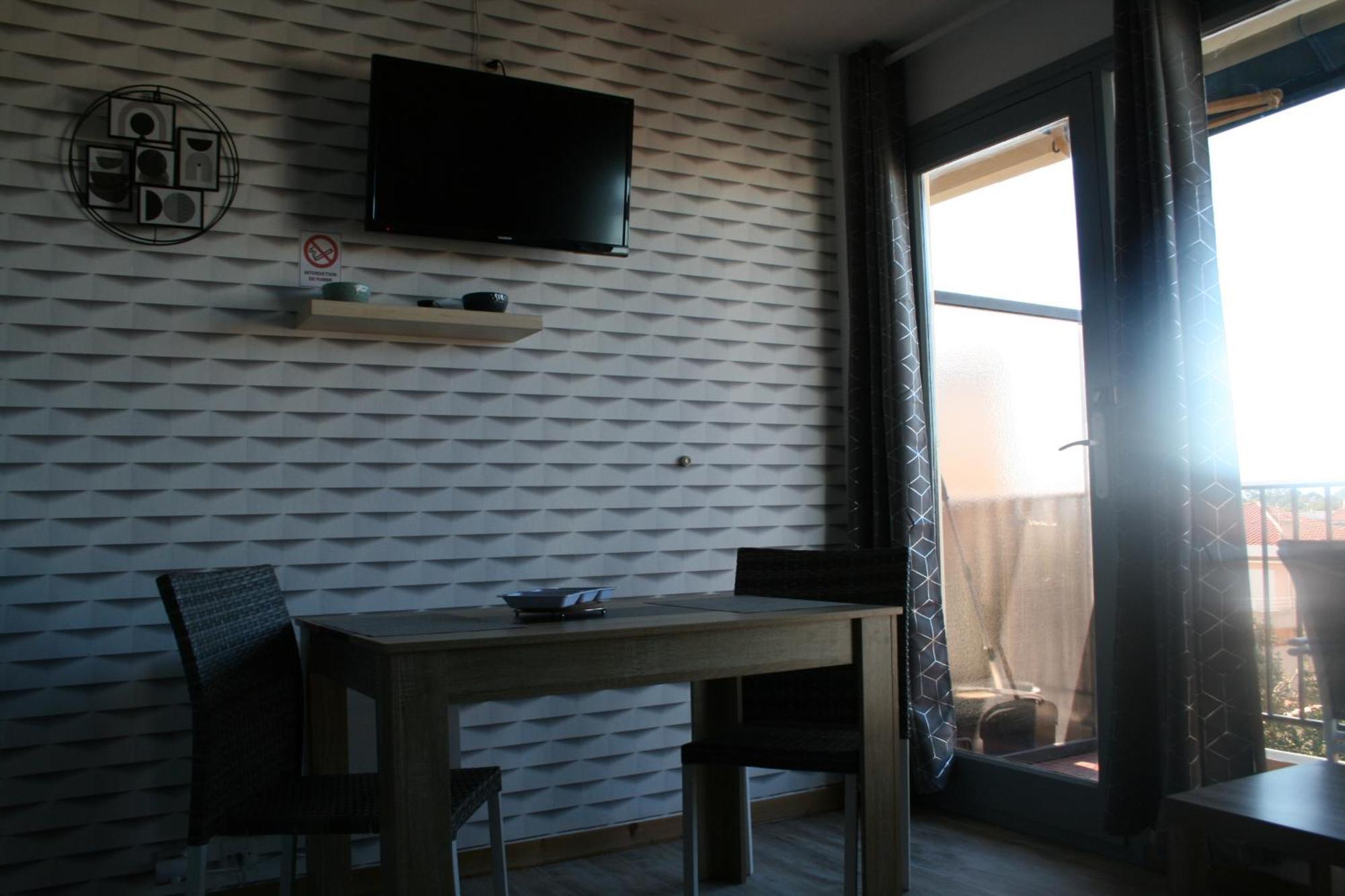 Charmant Studio 20 M De La Plage กาเนต์-อ็อง-รูสซียง ภายนอก รูปภาพ